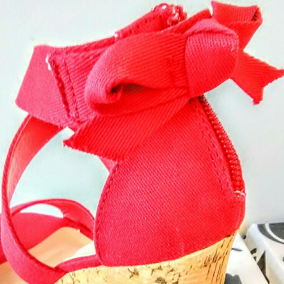 BRAND NEW! Red Bamboo Wedge Heel! - Picture 7 of 8